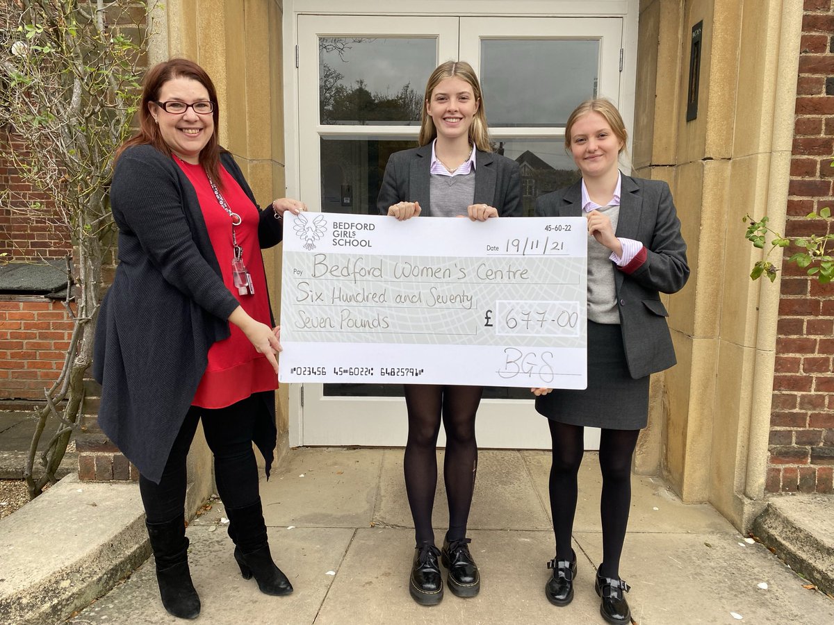 BGSServiceTeam's tweet photo. Lower Sixth students Scarlet and Jemima met with Charlotte from @FamilyGroups1 last week to hand over the £677 they raised selling donated clothing in school. The money will go towards promoting healthy relationships and supporting and empowering women #rolemodels https://t.co/OtARWL0hYs