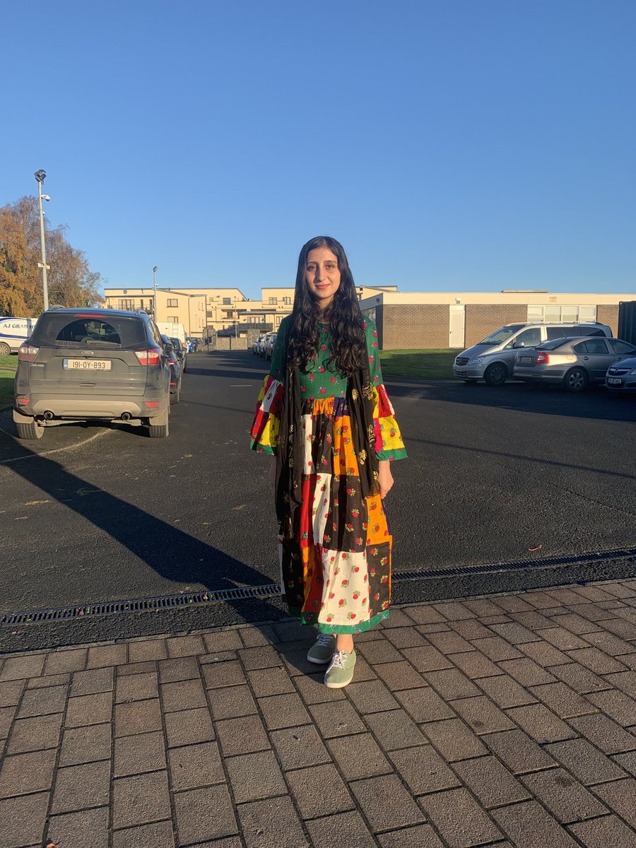 SThinklanguages's tweet photo. One of our students, Saheba has dressed up in an Afghan dress and will be presenting about her Persian culture. #thinklanguages2021 #ppli #edchatie #socc.ie https://t.co/VM9Cj6T3a7