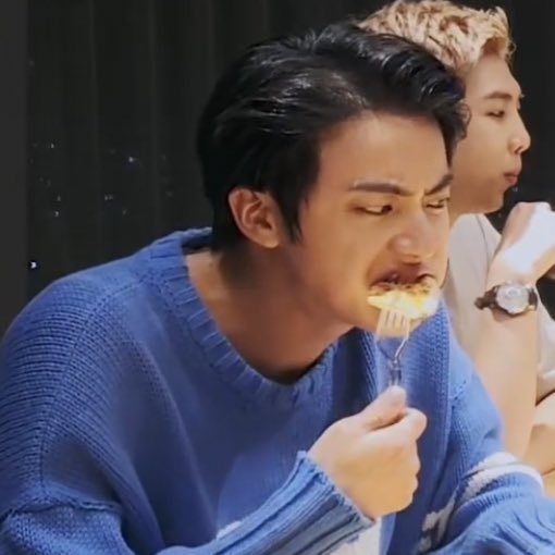 mallang1204's tweet photo. 심통 알제이 존똑♡ https://t.co/dToTJlA3MJ