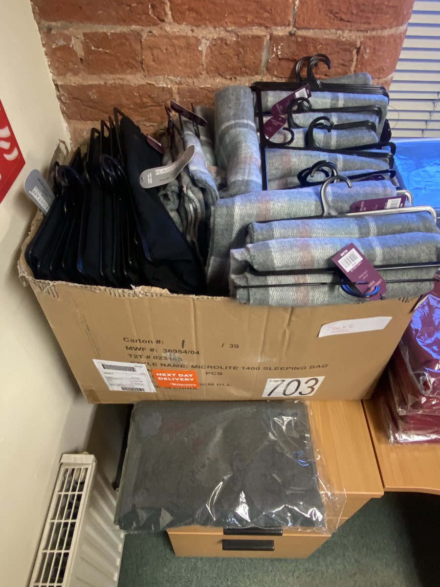UsmanPlusDane's tweet photo. Big thanks to @CheshireEast for the donation of 150+ Winter Wellbeing resources. Part of @plusdanes Winter Campaign which is all about working together with our partners, staff and communities to support those in need - Wellbeing First 🙌🏼 https://t.co/5esiY2cdaX