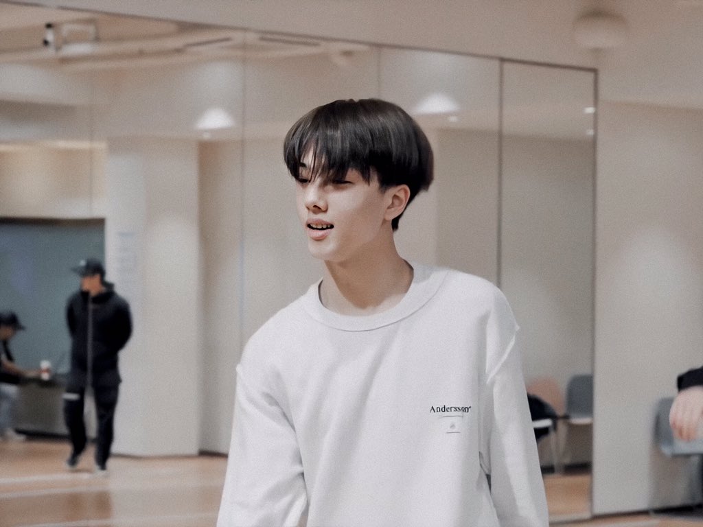 js's my babe (slow) tweet media