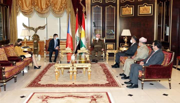SafeenDizayee's tweet photo. President @Masoud_Barzani welcomed Czech Republic's new Ambassador Peter Stepanek &amp; wished success in his tenure in Iraq to further promote our historic ties &amp; cooperation in economy, culture &amp; academic fields. Discussions covered current political situation &amp; regional stability. https://t.co/l6IX0g7ji0