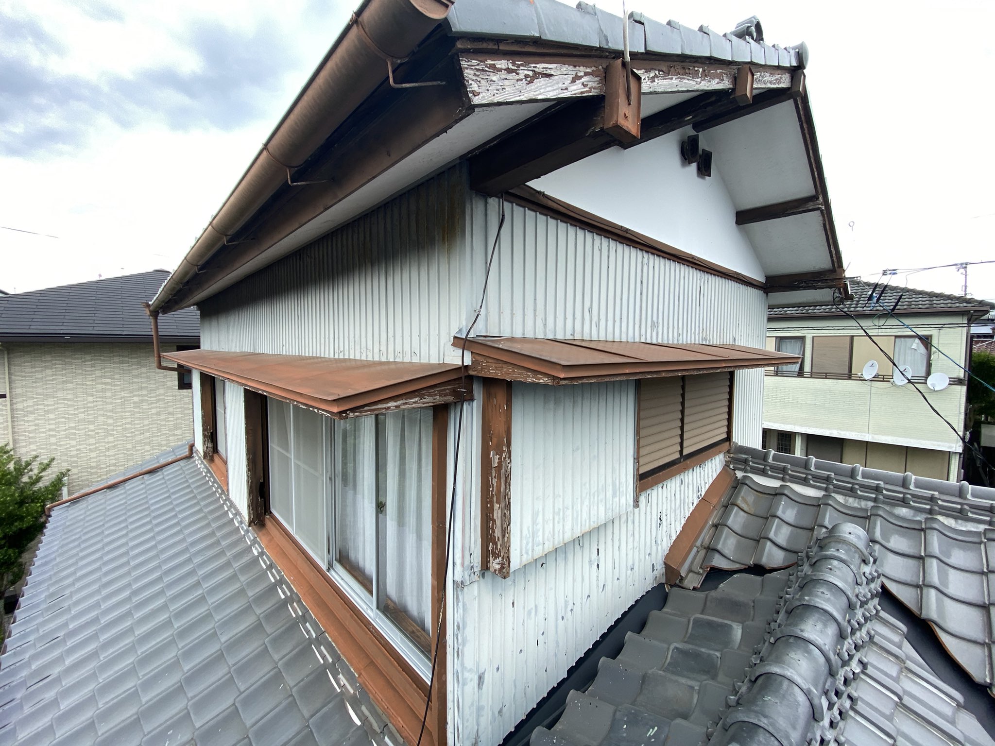 浜松サポートクラブ 通気口を開口 屋根裏へ風を通す事で 換気ができます 浜松市 浜サポ 通気口 T Co 7npstwkqui Twitter