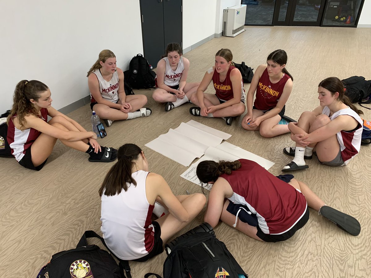 eparrycoaching's tweet image. First session for 2021/2022 VJBL in the books! Included team discussion (with one player videoing in from Sydney!) around our team goals and identity and what actions we need to put in place to achieve them. Very exciting group to be a part of