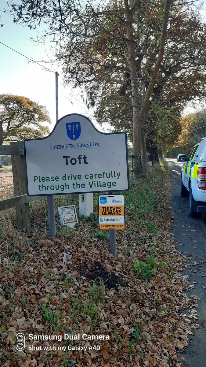 GawsChelfordPol's tweet photo. The Parish area of Toft has two new signs informing everyone that there are premises covered by Selecta DNA kits.  Part of Cheshire Polices Operation Shield #opshield for more information: https://t.co/FZvBX9ghVB

https://t.co/tqm4e8KDlu https://t.co/hIiGszpXmw