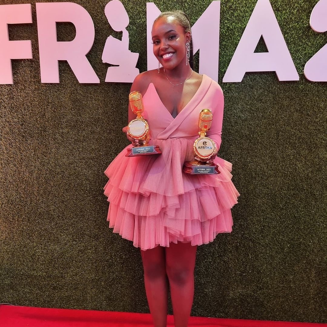 Mdundomusic's tweet photo. 🎉 CONGRATULATIONS 🎉

From Kenya to the world!! Join us in congratulating @Nikita_Kering for the big win yesterday after she bagged two awards (Best Artist, Duo or Group in African RnB and Soul &amp; Best Female Artist Eastern Africa) 👏🏽

#MdundoSalute #Afrima2021

📷: Credits https://t.co/okxmuHXGZW