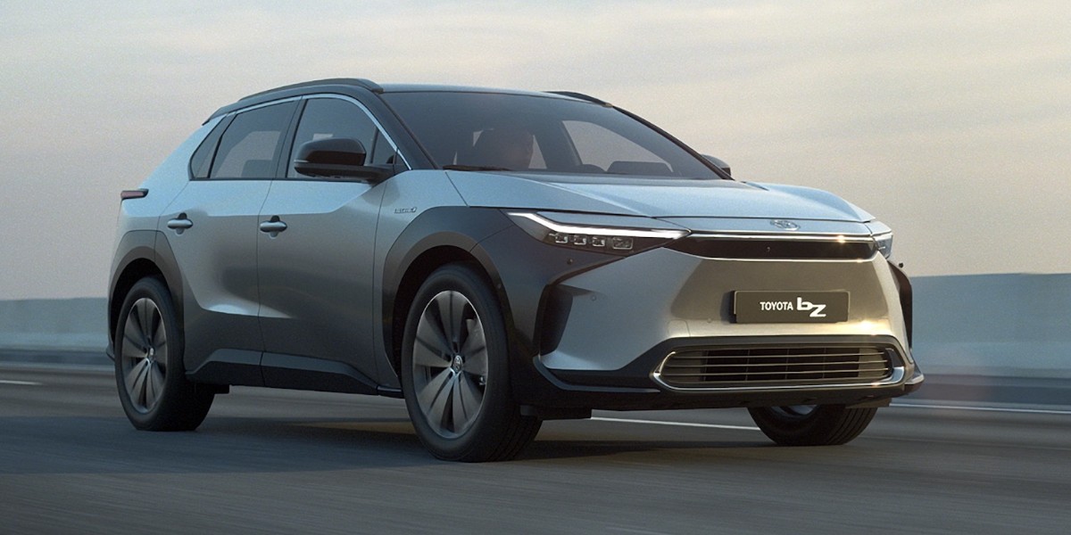 ToyotaUK's tweet photo. The first in a new range of battery electric vehicles, meet the all-new #Toyota bZ4X. #BeyondZero https://t.co/jsUaGtKFhY