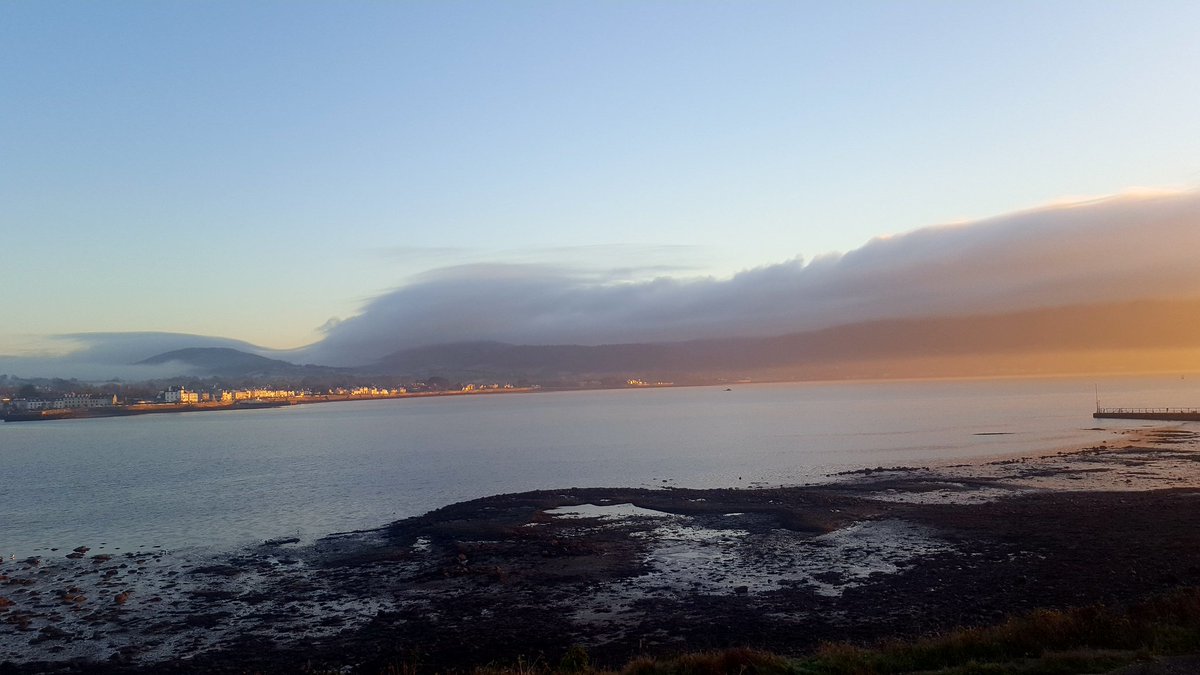 Anna Marie Savage (@annasavo66) on Twitter photo Maidin mhaith...An Phointe twinkling in the early morning sun🌞
<a href="/CarlingfordIRE/">Carlingford Lough</a> <a href="/ancienteastIRL/">Ireland's Ancient East</a> <a href="/PortWarrenpoint/">WarrenpointPort</a>
#maidin #morning #sun #loughlife #nature #NaturePhotography #naturelovers #carlingfordlough Maidin mhaith...An Phointe twinkling in the early morning sun🌞
<a href="/CarlingfordIRE/">Carlingford Lough</a> <a href="/ancienteastIRL/">Ireland's Ancient East</a> <a href="/PortWarrenpoint/">WarrenpointPort</a>
#maidin #morning #sun #loughlife #nature #NaturePhotography #naturelovers #carlingfordlough
