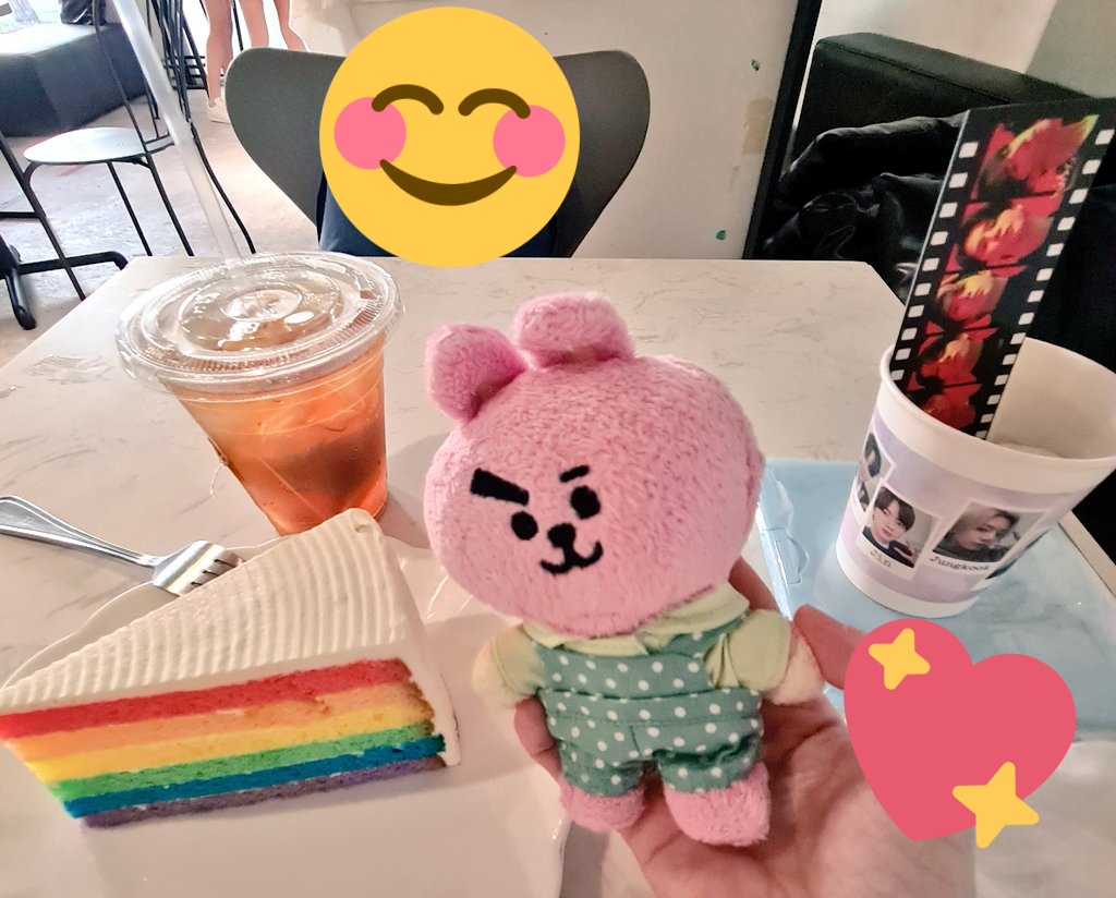 psloveblue's tweet photo. Attended #8ToInfinitywithBTS cafe event ❣ thank u for organising🤗 https://t.co/biz0DHUvq0