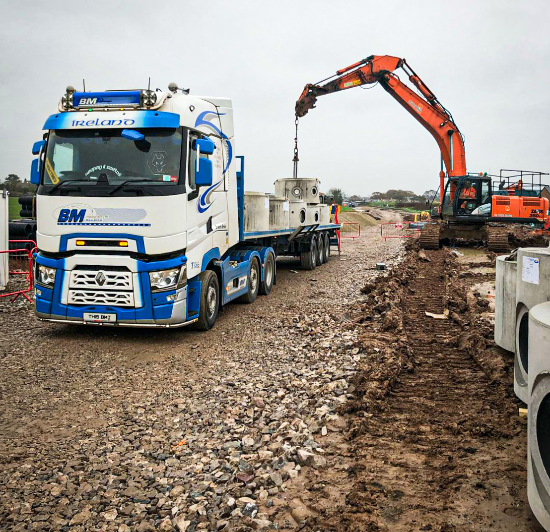 Tracey_Concrete's tweet image. 6.2t Perfect Bases™ with watertight joint offloaded onsite on recent project. Great work SGC Civil Engineering Ltd &amp;amp; BM Transport Ltd. #PerfectBase #Drainage #Civils #Groundworks #Precast #Concrete