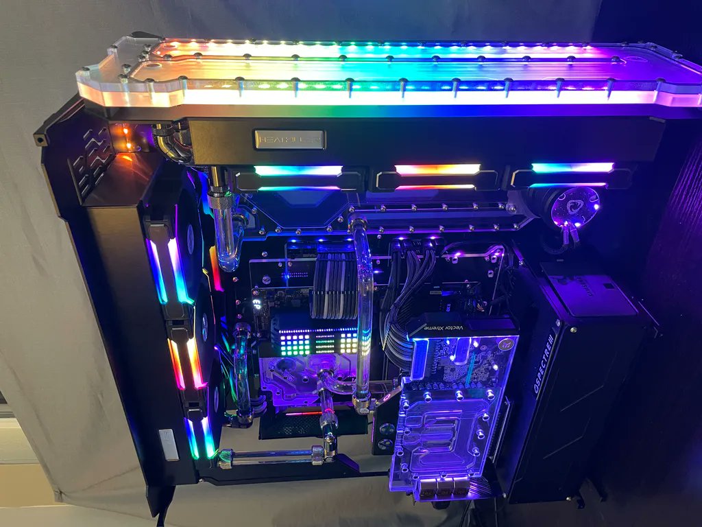 SingularityC's tweet photo. @PerformancePCs Penumbra Build With PowerBoard!
We have collaborated with PPCs on a Spectre 3.0 Penumbra Limited Edition Build, check out their amazing work.
Purchase SC products at their store 👉🏻 https://t.co/NeQwIUpXOA
#scpowerboard #singularitycomputers #performancepcs https://t.co/7EiElV2grn