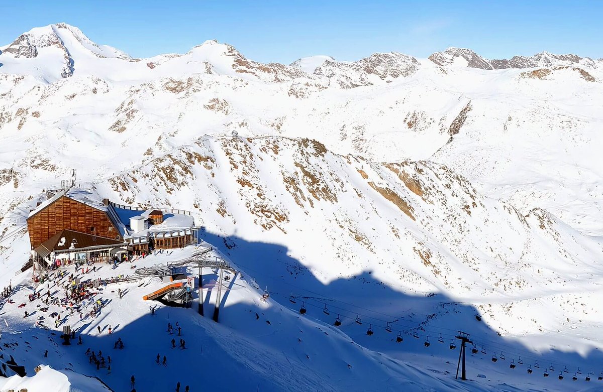 TopskiresortCom's tweet photo. 🇮🇹Val Senales - pictures of the weekend
#skiresort #Schnalstal #Suedtirol #Senales #Schnals #HochjochfernerGlacier https://t.co/MQ5PgcvggX