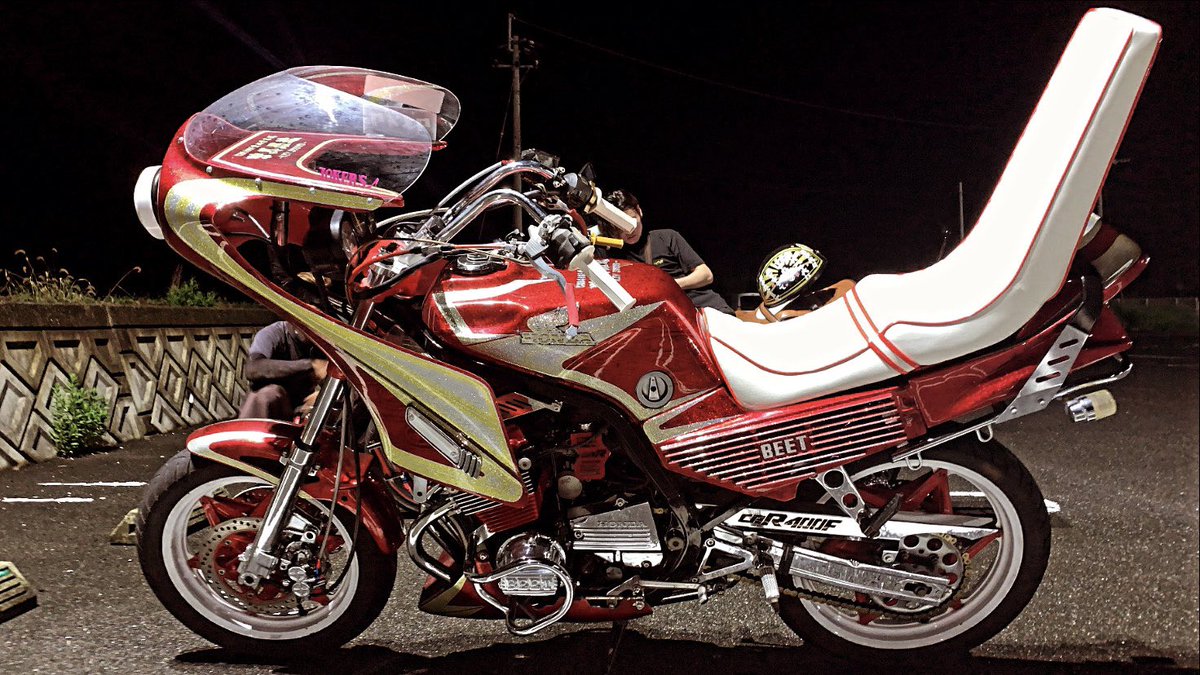___dowbl___'s tweet photo. CBR400F売ります！
交換も受け付けてますので気になる方はDMお願いします

まわしてくれると助かります
#CBR400F売ります https://t.co/0IWIo8bn6f