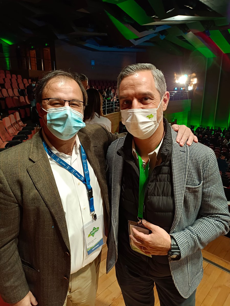 Con <a href="/juanBravoBaena/">Juan Bravo Baena</a>, Consejero de Hacienda <a href="/AndaluciaJunta/">Junta de Andalucía</a> . El artífice de que #andalucia sea líder a nivel económico superando en muchos valores a Madrid y Cataluña.