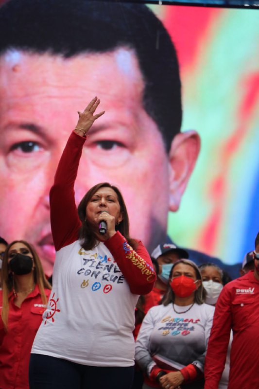 hidroven_ve's tweet photo. Desde Hidrocapital le enviamos nuestras más emotivas #FELICITACIONES a nuestra #ALCALDESA #CarmenMeléndez, sabemos que con su @gestionperfecta nos pondrá a Caracas Prospera, Bella y Segura como la queremos y merecemos

Amor con Amor se paga.  

¡Ahora, Caracas Vuelve a Sonreír! https://t.co/oKhgAaR05Z