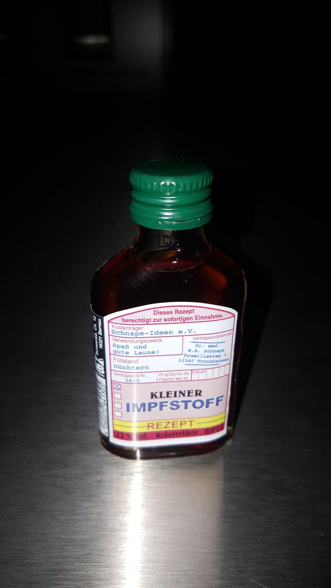 Schaut mal, was ich gerade in der Apotheke bekommen habe.😅