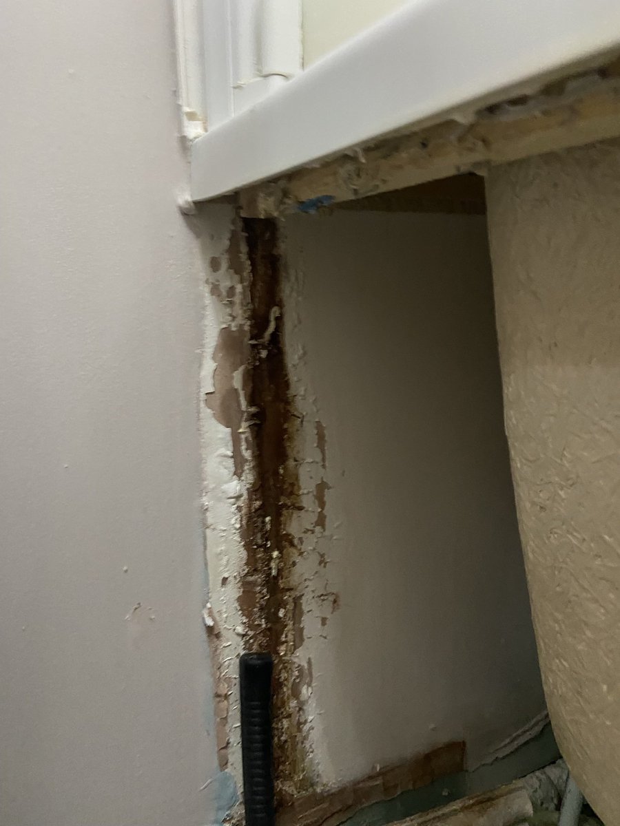 rachytal's tweet photo. @GleesonHomes response to their covering up of a faulty bathroom- we essentially didn’t find the issues in time. NOT a wear and tear issue- completely fitted wrong causing more leaks and damage to our new build. JOKE. #gleesonhomes #gleeson #newbuild #newbuildproblems https://t.co/0G3xv2ryop
