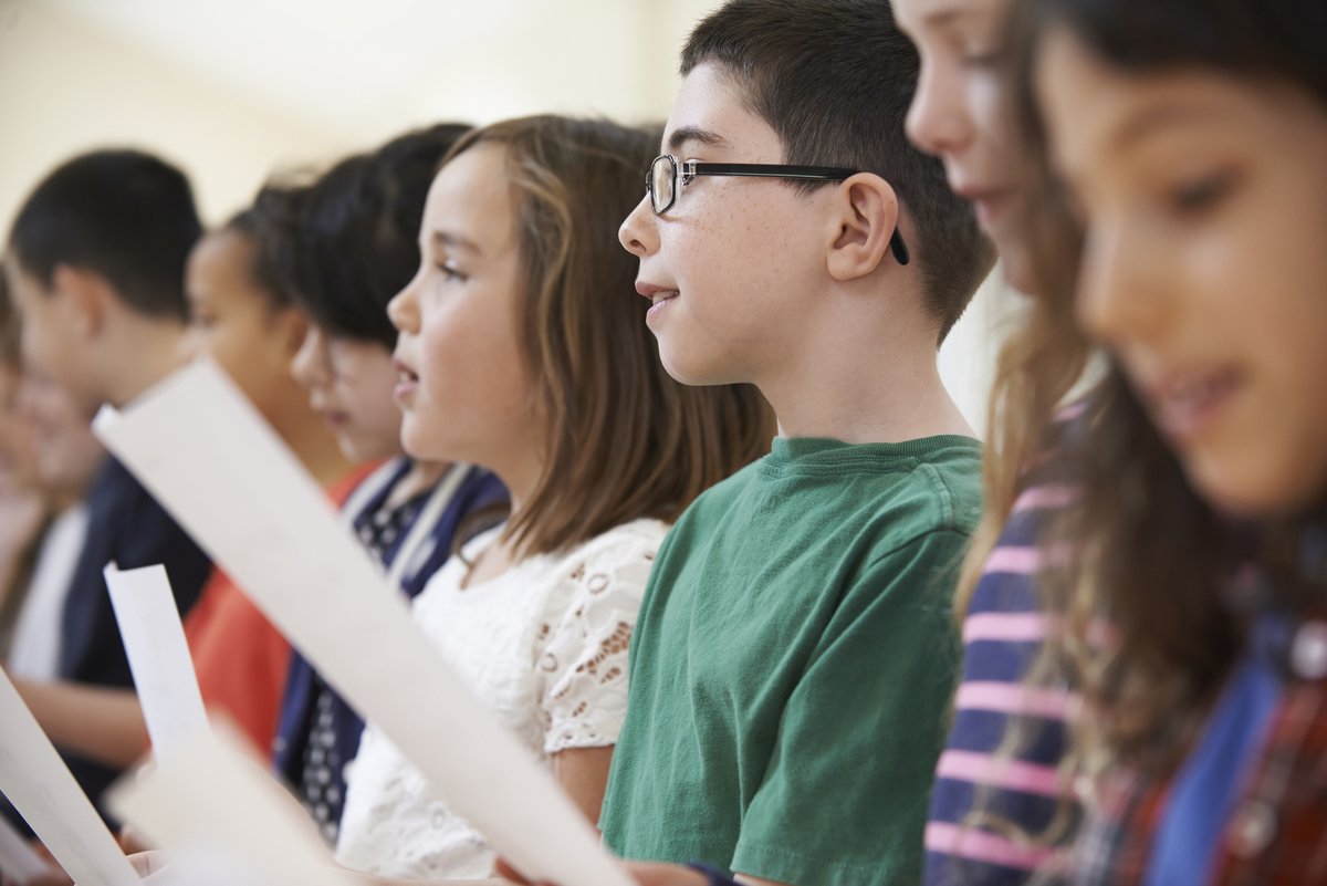 tfcsunderland's tweet photo. Do you have a passion for singing and music? 🎵🎤 @SunMusicHub is launching a new Youth Choir in next month! It's free to attend and open to all students aged 7 to 16 in #Sunderland. The first session is Monday 6 December, 5.30pm. More info at https://t.co/MHHPC8xNZv. https://t.co/4q652zXfPP