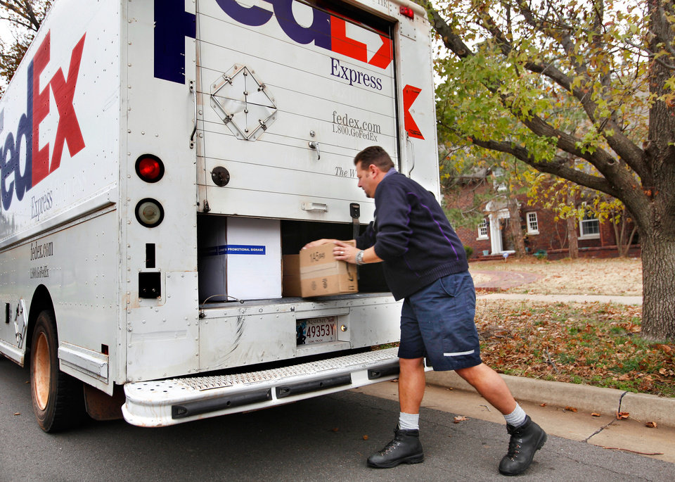 Did you know that <a href="/FedEx/">FedEx</a> has a bonus incentive for its drivers that keep packages looking pristine and not damaging the boxes? 📦

These drivers really make an effort keep your packages pristine throughout the transportation process! Remember to thank your driver next time.