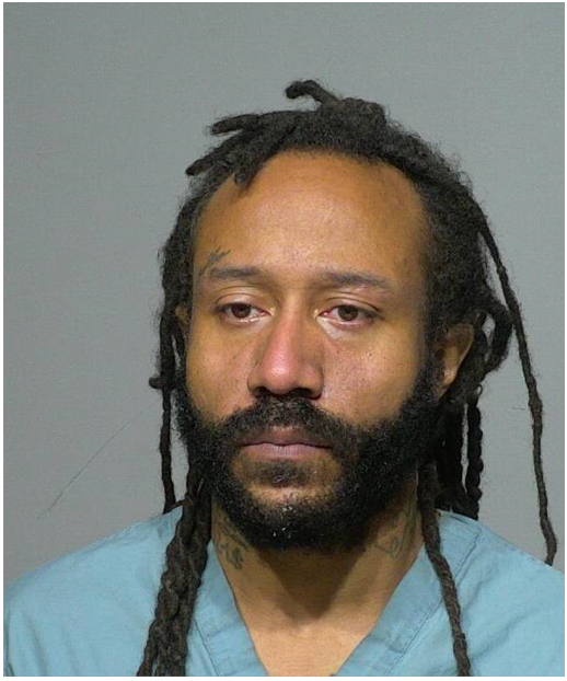 KristenBarbar's tweet photo. Waukesha Parade: 39-year-old Darrell Brooks is in custody. 
Brooks was recently released on a $1000 cash bond in an unrelated case.
In that case, charges include 2nd degree recklessly endangering safety &amp; batter w/domestic abuse modifiers
#waukesha #waukeshaChristmasParade https://t.co/H4DymzCakL