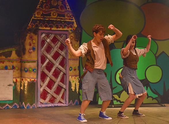 HanselYGretelMusical tweet media