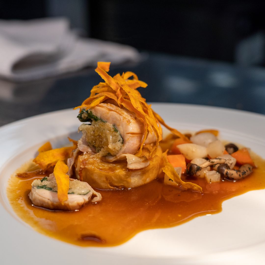 TasteSTC's tweet photo. Last Thursday our Hospitality and Catering students catered for  Michael Brunt, the @MayorOfMerton Birthday dinner. Compliments all round to the students.  #mayorofmerton #michaelbrunt #tasterestaurant #hospitalityandcateringstudents #mertoncollege #morden #london https://t.co/MVtbBVjtIC