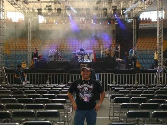 CesarCamara_'s tweet photo. Es una bendición haber nacido en un mundo #musical. #FelizDiaDelMusico https://t.co/IQ6VcilL6M