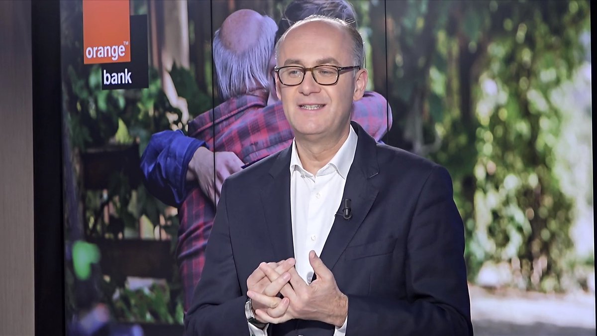 "Nous proposons tous les services de banque au quotidien toujours en lien avec l'activité télécom, ce qui nous rend unique."

<a href="/PdeLeusse/">Paul de Leusse</a>, Directeur Général Adjoint, en charge des Services Financiers Mobiles d'<a href="/presseorange/">Service Presse Orange</a>

Suivez le live d'#InvestirDay 👇
event.investirday.fr/content/live?u…