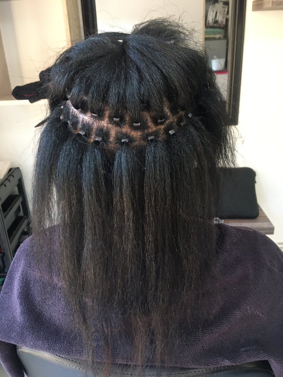 Mzansifro's tweet photo. Another flawless #braidless weave install this client used Peruvian Hair for a very natural looking finish she was looking for more volume than length as she has suffered hair loss https://t.co/1LgRN82RGi