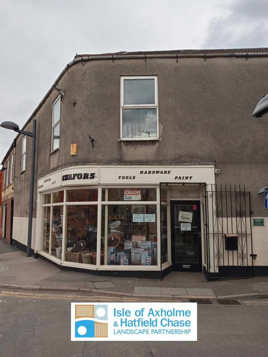 This shop in Crowle has been an ironmonger for over 150 years.
Find out lots more about this little shop at - ioahc.net/news/
#crowle #history #shop #ironmongers #visitnorthlincs #isleofaxholme