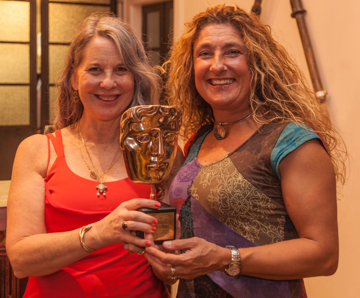 DylansNWales's tweet photo. We were very excited to host a celebration for @chwarel at Dylan's #Criccieth, marking their BAFTA win for the fantastic 'The Great House Giveaway' this year!

Llongyfarchiadau enfawr i Sioned Wyn a'r tîm! | Huge congratulations to Sioned Wyn &amp; team! https://t.co/npO4nEhiT6
