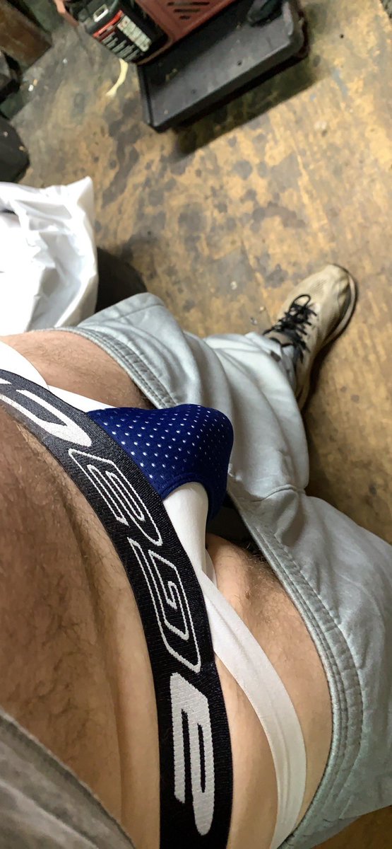 marriedbeef's tweet photo. Loving my new jockstraps. Come over to the shed and see my tools. #marriedbi #manplay #bulge #ass #jockstrap https://t.co/s7E3UXkKYT