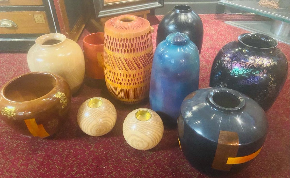 tallygallery's tweet photo. Lovely delivery from @robertpackerwoodart  collection of vases and tea lights all made from local timber #localartist #vase #tealight #decor #original #bespoke #gifts #create #design #new #timber #wood https://t.co/T4u8JiJcTu