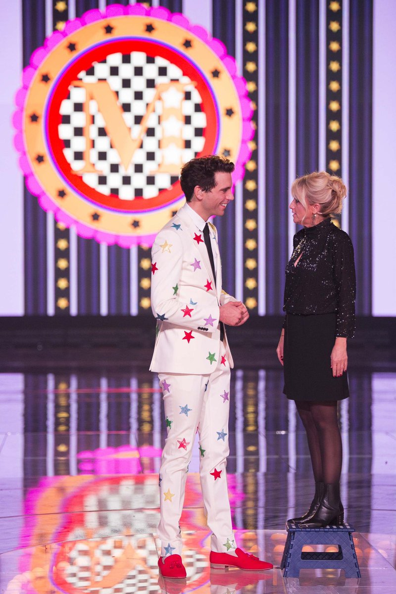 salotto_xf's tweet photo. MIKA e @lucianinalitti 💘

#XF2021 https://t.co/mgde119EOz