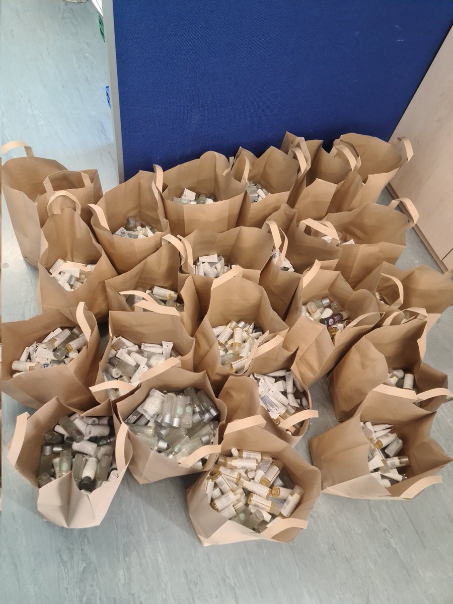 Tracey Pyres tweet media