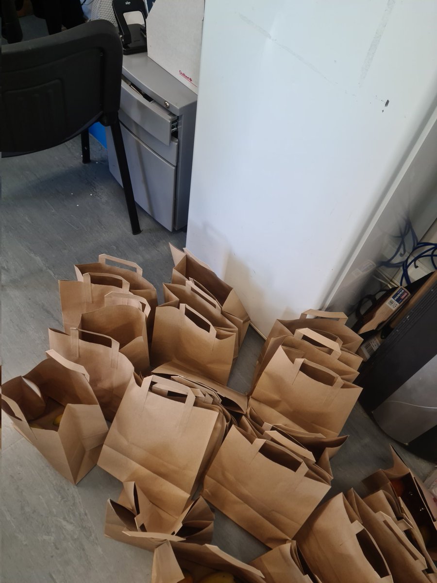 Tracey Pyres tweet media