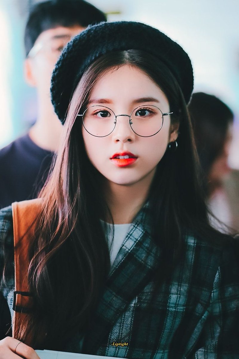 Hey, gw vanyla. Gw back Rp twitt, yg mw fams kuy dm aje. 

W yg dm ap lu nih? Xixi
#roleplayeraccount
#roleplayerindonesia