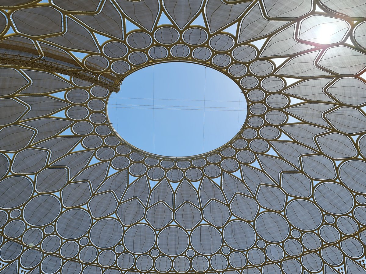 Kersten_Bending's tweet photo. The Al Wasl Dome is the showpiece building of Expo 2020 Dubai.  
The dome is made of curved steel tubes that partly overlap. The steel rings and arcs are bent in different radii. 
Find out more: https://t.co/Vg3pOnMaKv
#architecture #bending #teamwork #steel #showpiece #kersten https://t.co/enqtIVFITr