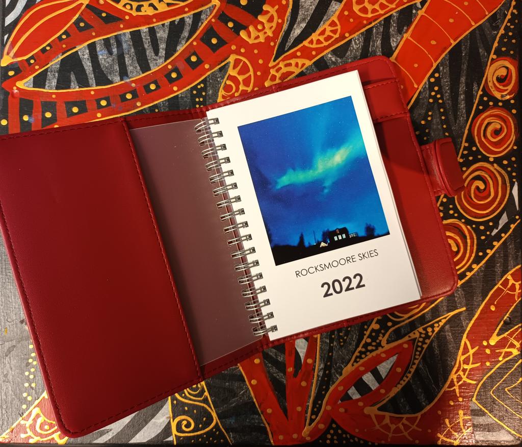 moe_rocksmoore's tweet photo. Diaries for next year have sold out , many thanks for all the orders!! Afew coaster sets remain. DM to order!☆
#2022 #artdiary #painters #artystuff
@waspsstudios https://t.co/HX12VOeSmN