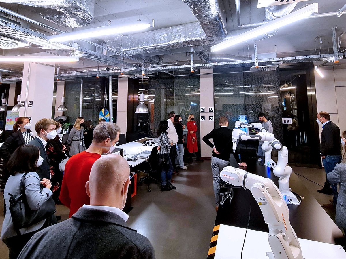 WayraGermany's tweet image. We had the pleasure to host the second #DigiLabsCommunity event this year with @InfrontHamburg.

Thanks for the great #VentureBuilding get-together.