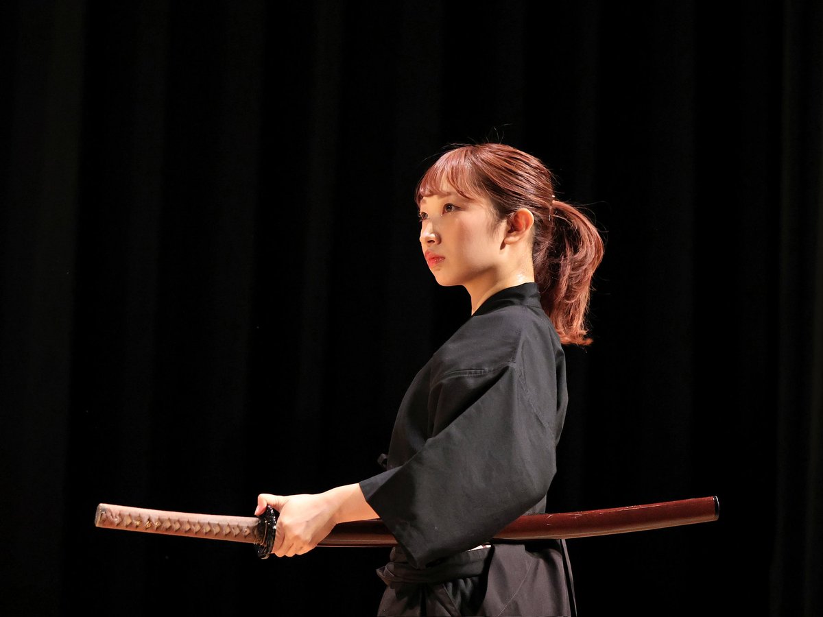 yosaflower1's tweet photo. 2021.11.21 千代田区文化芸術の秋フェスティバル 第42回芸能のつどい
武芸の和さん
#BamBooRevolution 
#バンブーレボリューション
#剣舞
#殺陣 https://t.co/ZzCdQSjcms