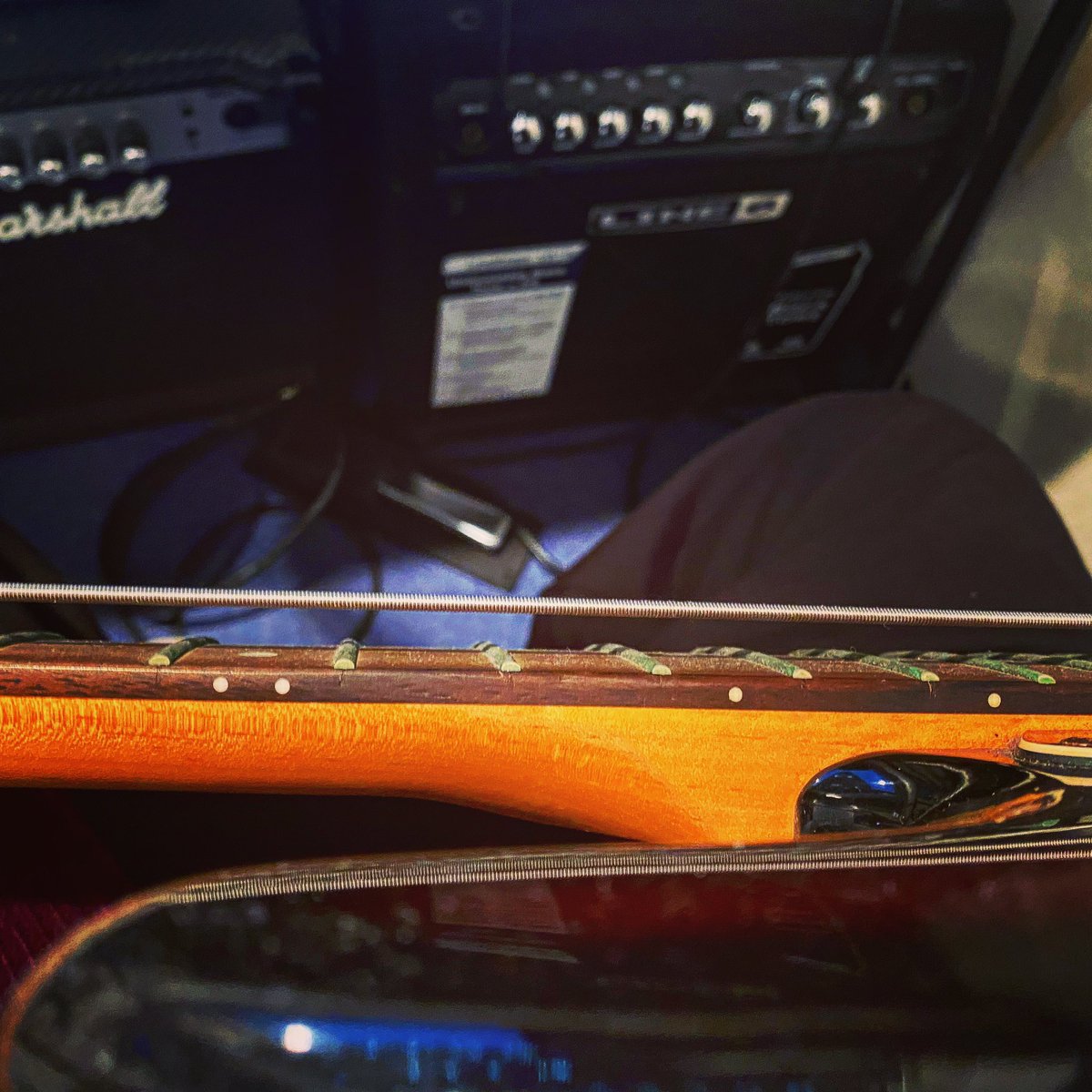 noboru_sakamoto's tweet photo. No kidding...
#弦高 #bass #stringheight https://t.co/1ho7X5LnPZ