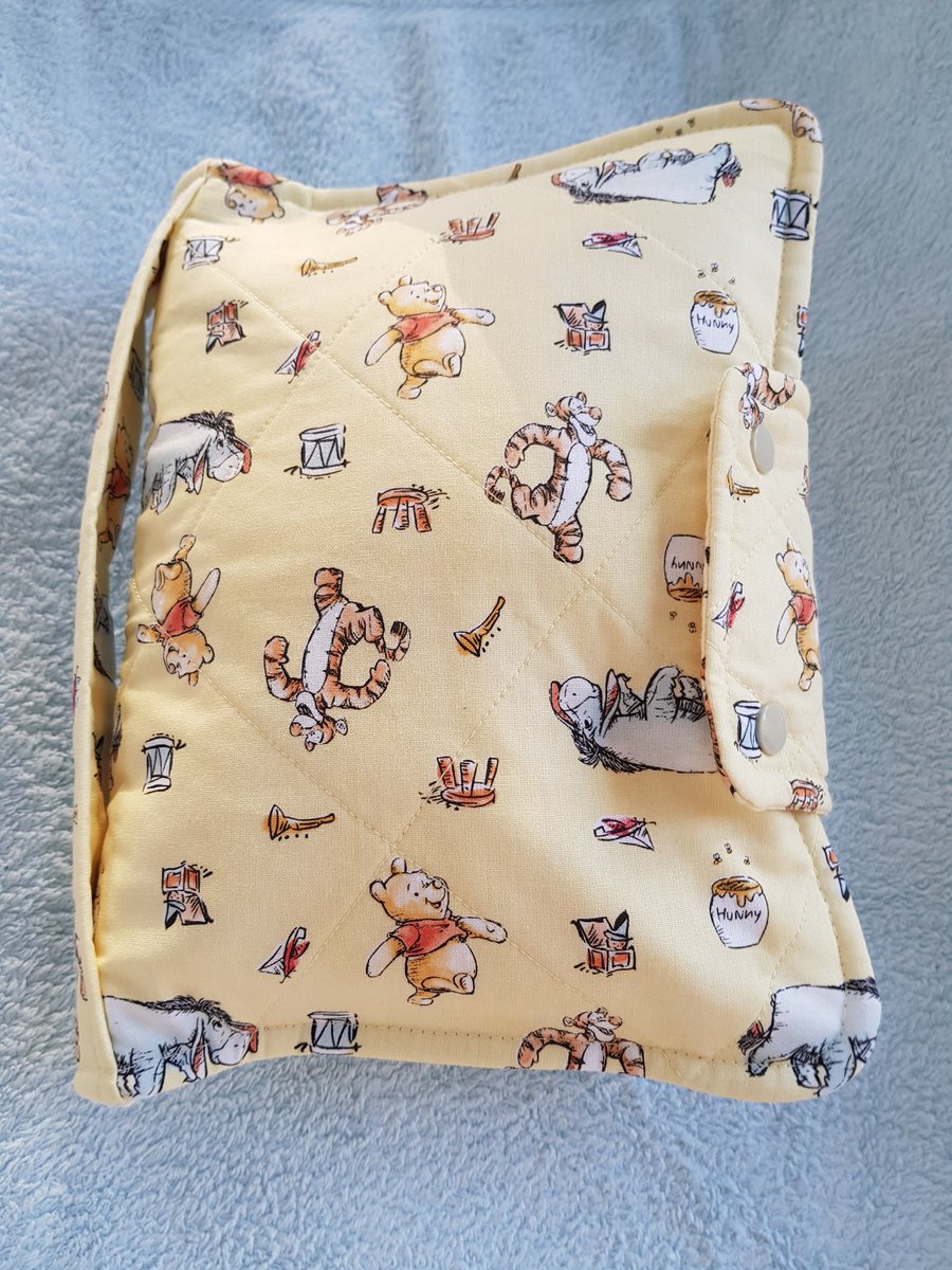 EmilyRWinfield's tweet photo. Jack would like to say a big thank you to the amazing @ktkatkreations for this lovely nappy changing bag. Handmade with love 🥰 https://t.co/CHLuFxJdqG