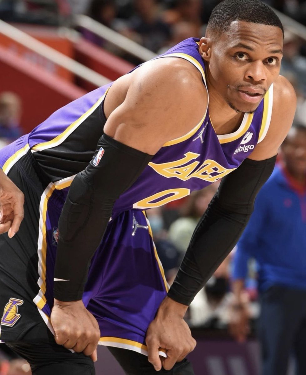 _OvertheRim's tweet image. Russ and AD went OFF vs the Pistons in a bounce back victory:
Russ - 26 points 9 rebounds 10 assists
AD - 30 points 10 rebounds 6 assists 4 steals 5 blocks 😤