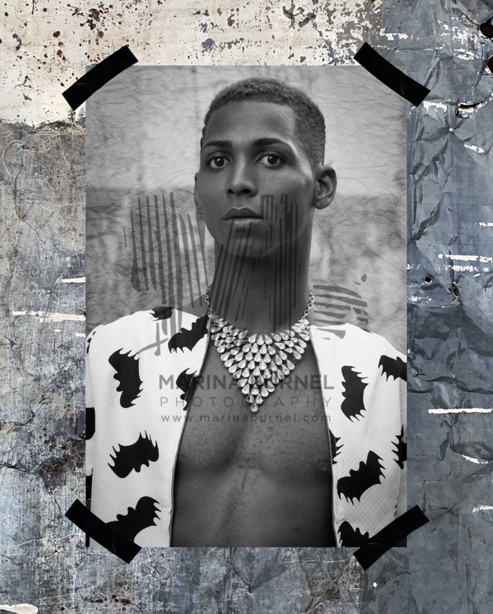 EmaniTheStylist's tweet photo. New Art work on Zinc by #marinaburnel Photography FRACTURES OPEN DEC. 10 Come Out and Support the Art.

@Kyym_Savage 
@MXLeoworld 
@YModellz 
@NideaXAedin 

#Trans #jamaican #takingupspaces #freedom #LGBTQIA+ #transvisibility #translifematters #lgbtqiaplusjamaicanlifematters https://t.co/y1L9OdncLP