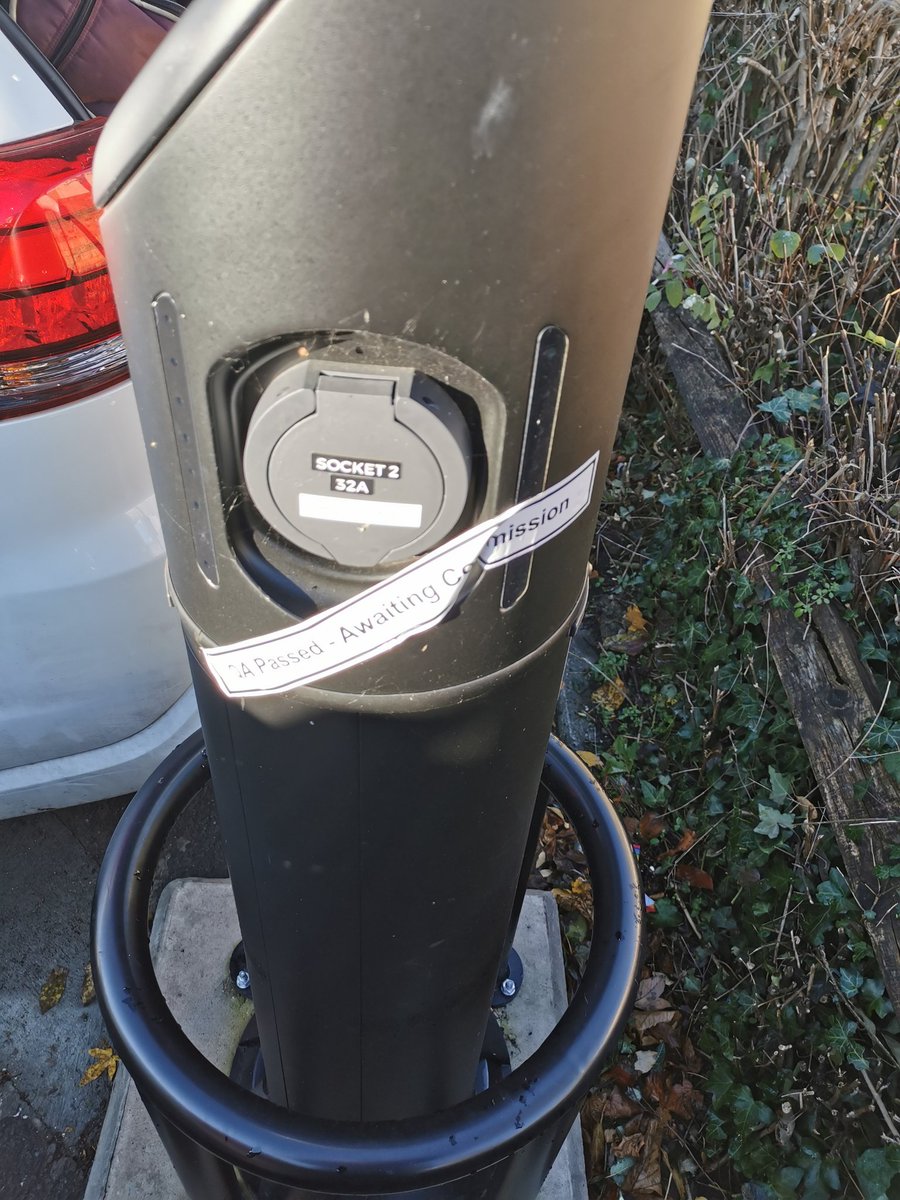 MaryGate carpark. How many more months does it take to get these in service? <a href="/bppulseuk/">bp pulse</a> <a href="/CityofYork/">City of York Council</a>