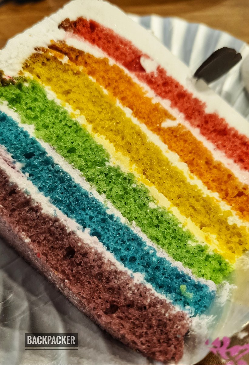 BackpackerText's tweet photo. Rainbow 🌈 😋
#BackpackerCamera https://t.co/Q48tk7Bb1J