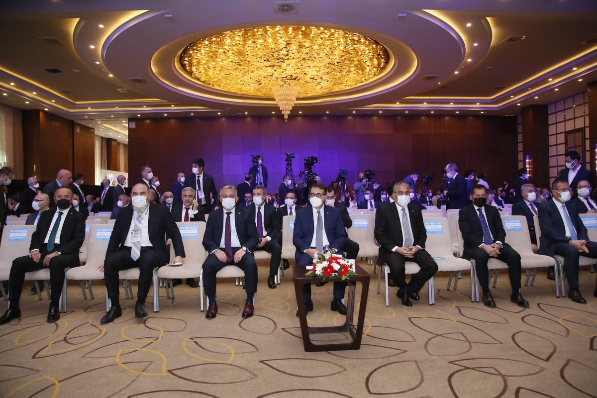 EnerjiZirvesi's tweet photo. Enerji sektörü yeniden 11. Türkiye Enerji Zirvesi’nde bir arada. 

T.C. Enerji ve Tabii Kaynaklar Bakanı Sn. Fatih Dönmez’in teşrifleri ve hitapları ile başladı. 

#turkeyenergysummit #TurkiyeEnerjiZirvesi #enerjininkalbiantalyada https://t.co/YYxVnoNaHV