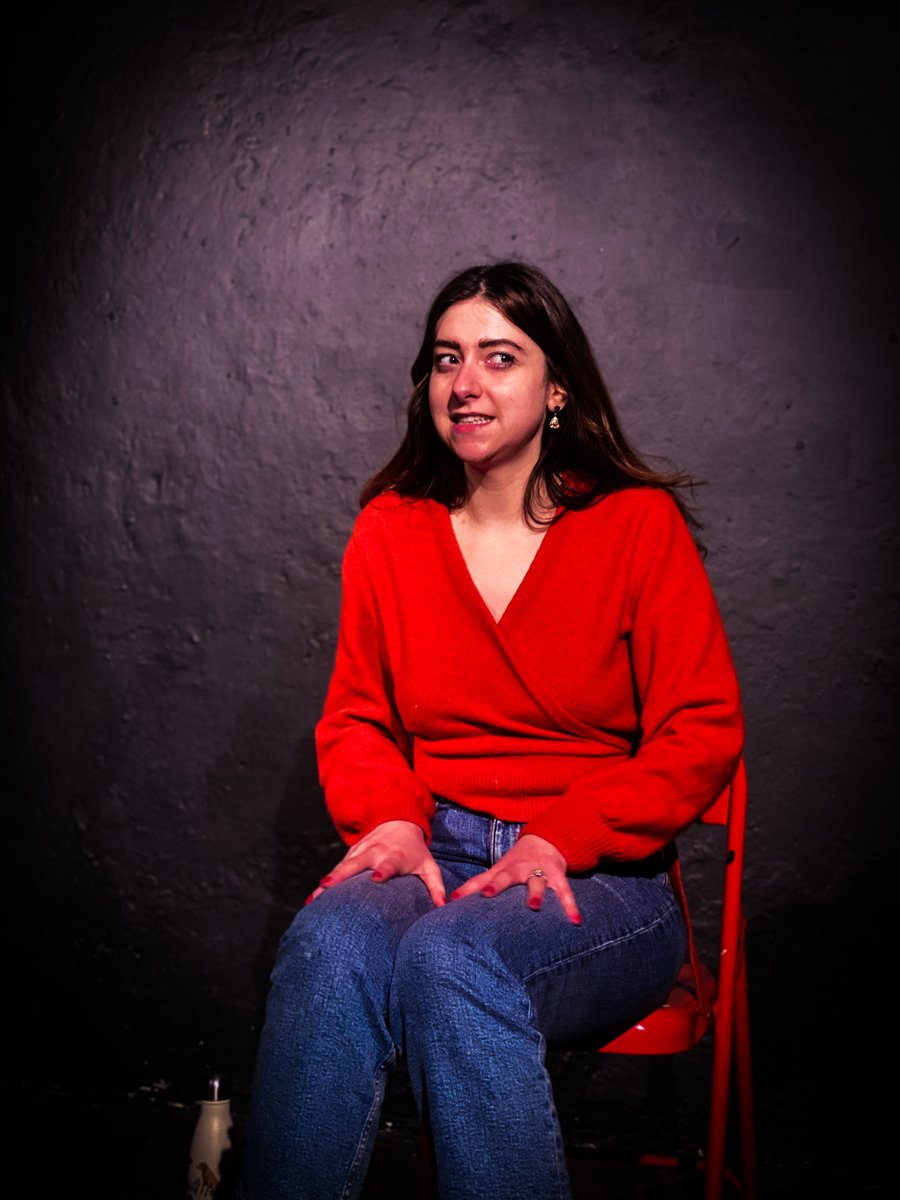SaviArts's tweet photo. So excited for LAUREN COOPER's debut play this evening:

GIVE MY LOVE TO DAD &amp; THE DOG
by @itsalladrama96 

Directed by Izzi Richardson @IzziRichardson 
Tech by Conor Costelloe

22 Nov - 7pm
23 Nov 2.30 / 7pm
Barons Court Theatre @BaronsCourt_W14 

Book: https://t.co/MlfFgK2wY6 https://t.co/FGaJIzsTPU