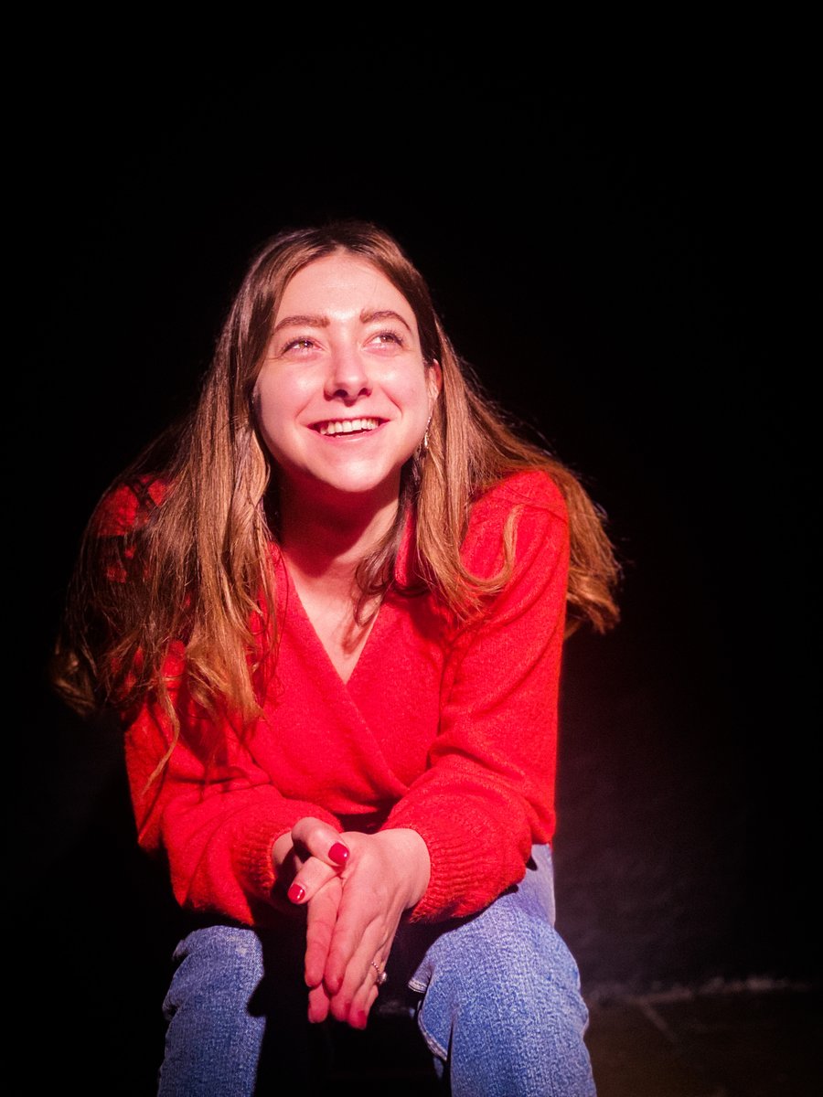 SaviArts's tweet photo. So excited for LAUREN COOPER's debut play this evening:

GIVE MY LOVE TO DAD &amp; THE DOG
by @itsalladrama96 

Directed by Izzi Richardson @IzziRichardson 
Tech by Conor Costelloe

22 Nov - 7pm
23 Nov 2.30 / 7pm
Barons Court Theatre @BaronsCourt_W14 

Book: https://t.co/MlfFgK2wY6 https://t.co/FGaJIzsTPU